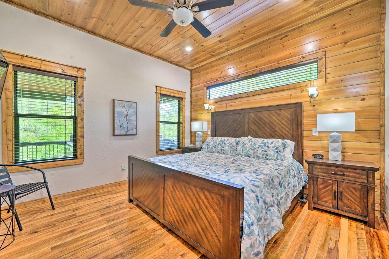 Broken Bow Family Cabin With Fireplace And Hot Tub! Zewnętrze zdjęcie