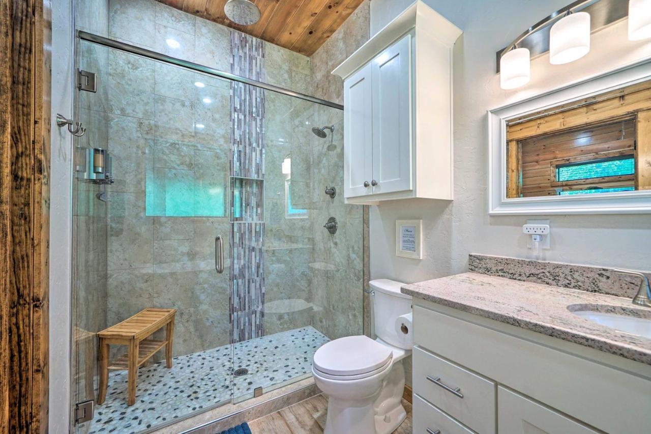 Broken Bow Family Cabin With Fireplace And Hot Tub! Zewnętrze zdjęcie
