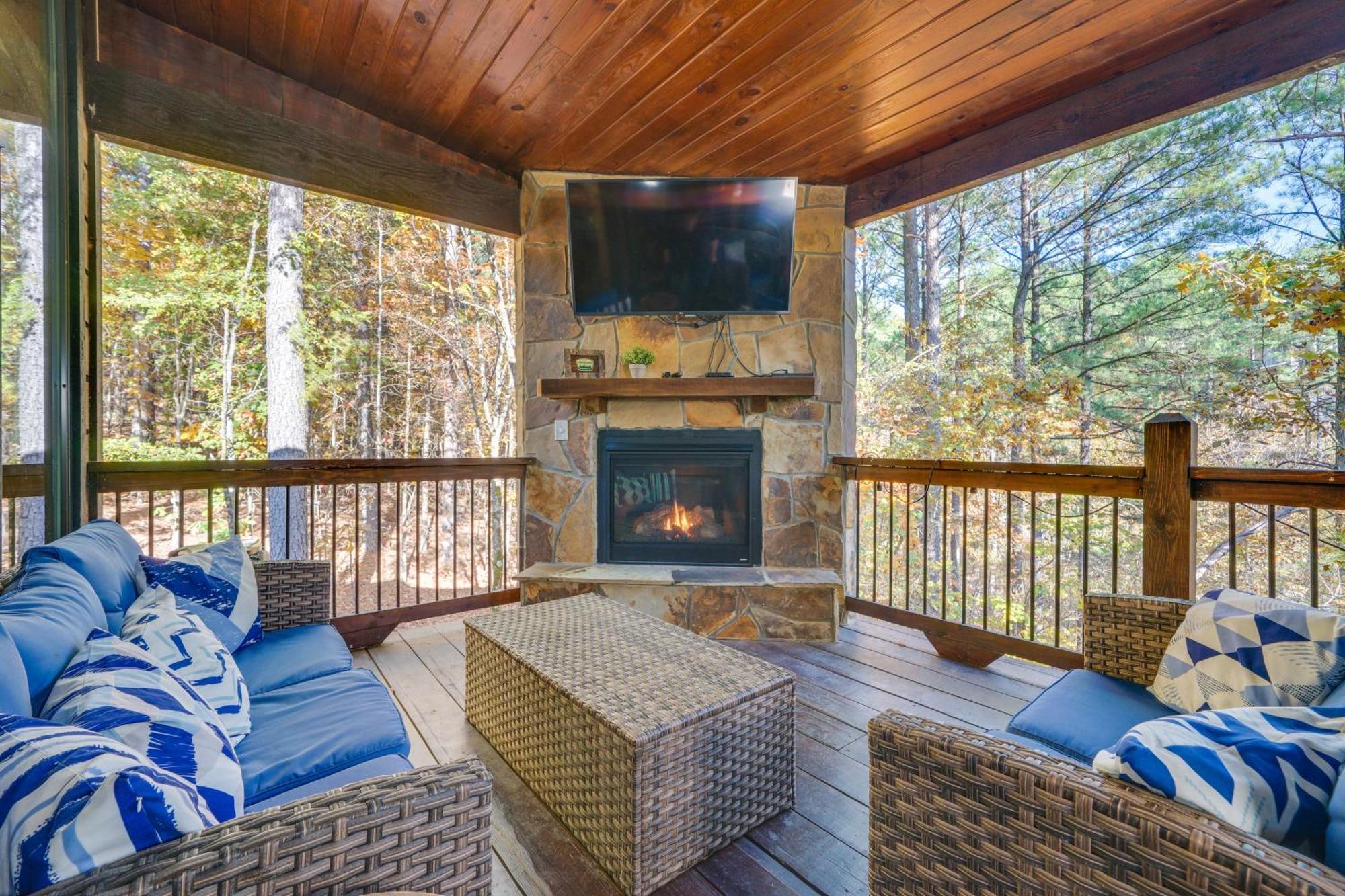 Broken Bow Family Cabin With Fireplace And Hot Tub! Zewnętrze zdjęcie