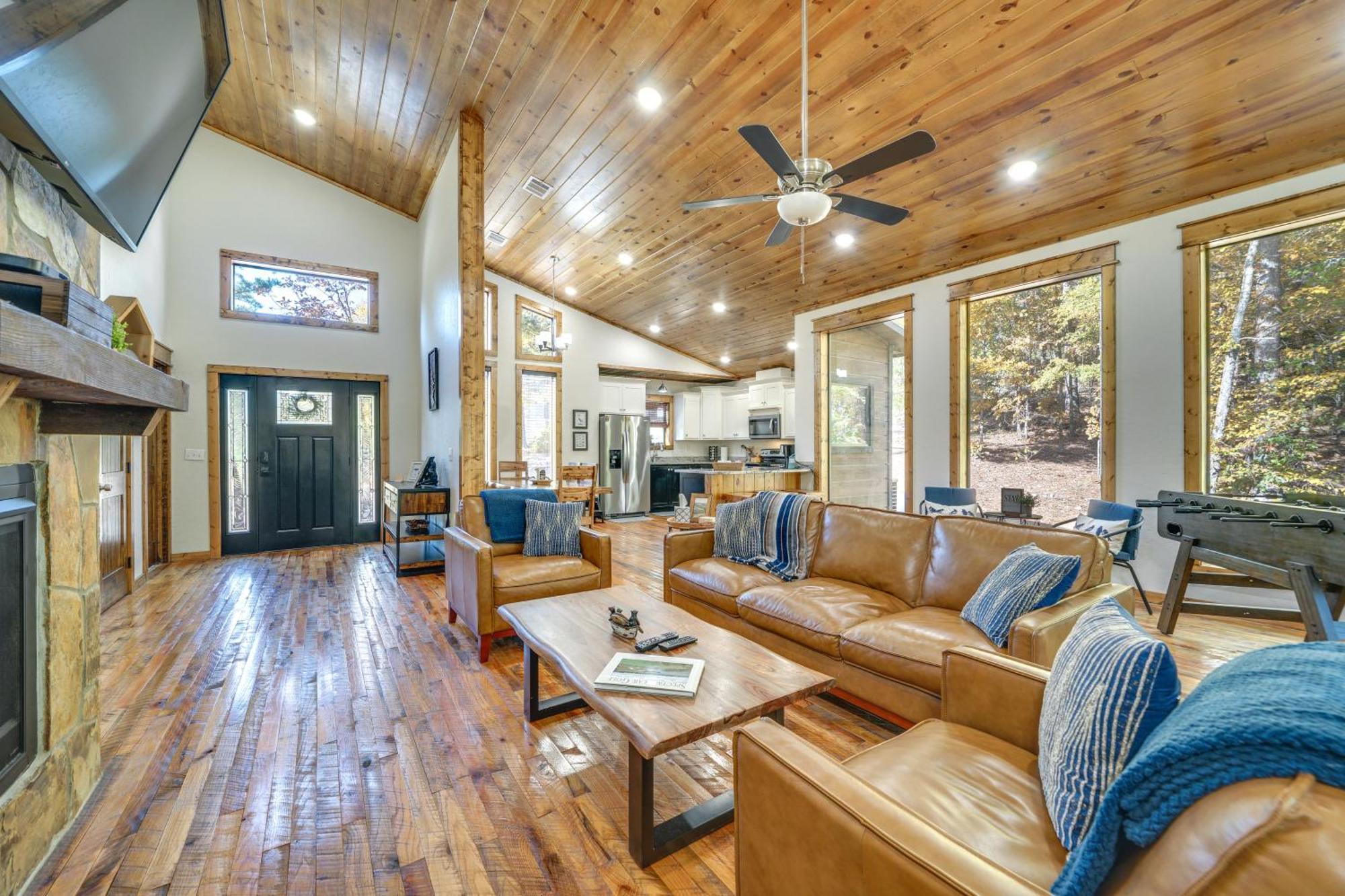 Broken Bow Family Cabin With Fireplace And Hot Tub! Zewnętrze zdjęcie