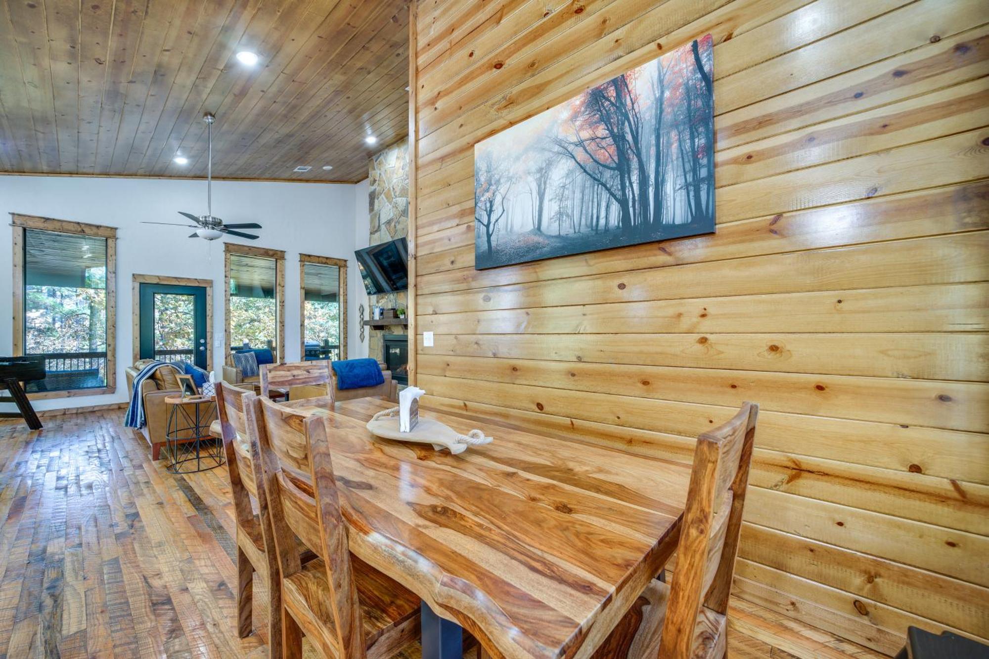 Broken Bow Family Cabin With Fireplace And Hot Tub! Zewnętrze zdjęcie